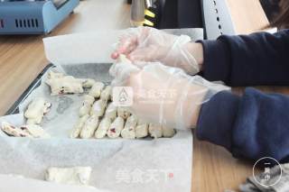 花生蔓越莓手工牛轧糖一厨作铸铁锅版的做法步骤：8