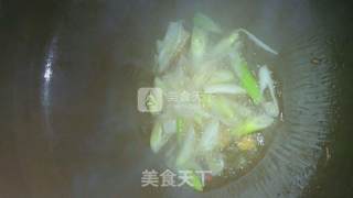 豆角炒肉的做法步骤：1