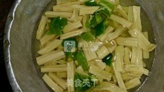 （家常菜）芸豆炒腐竹的做法步骤：3