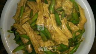 （家常菜）芸豆炒腐竹的做法步骤：6