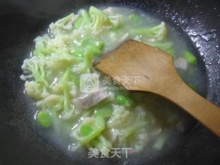 蚕豆猪肉花菜羹的做法步骤：10