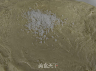 椰香吐司的做法步骤：2
