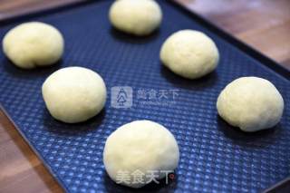 德普烘焙食谱——熔岩芝士面包的做法步骤：5