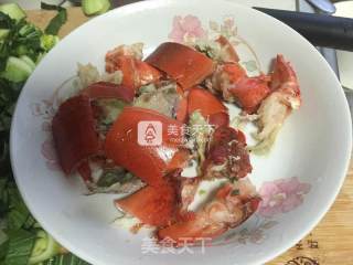 青菜龙虾泡饭粥的做法步骤：3
