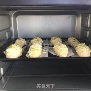 芝士肉松面包的做法步骤：17
