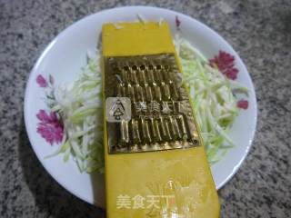 雪菜蚕豆夜开花羹的做法步骤：3