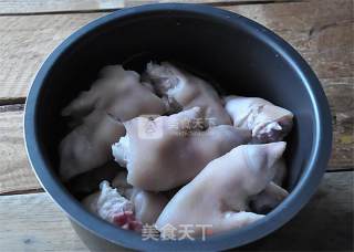 电压力锅版卤猪蹄的做法步骤：6