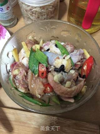 腐乳豆豉焖鸡的做法步骤：4