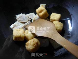 油豆腐粉丝牛肚汤的做法步骤：3