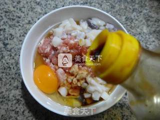 鸡蛋乌贼蒸肉末的做法步骤：5