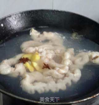 红烧肥肠的做法步骤：6