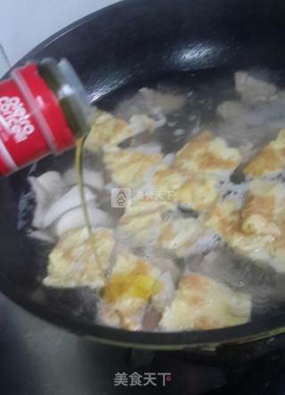 蛋皮捶肉汤的做法步骤：10