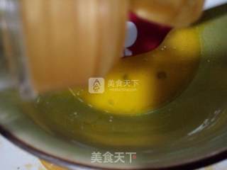芝麻戚风蛋糕的做法步骤：2