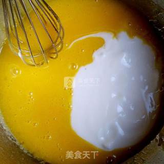 红枣酸奶戚风的做法步骤：3