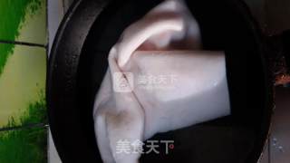肉皮冻的做法步骤：2