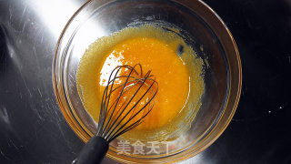 极致美味、妙不可言【海盐焦糖戚风蛋糕】的做法步骤：2