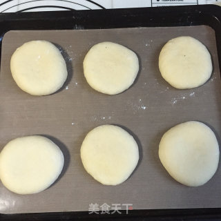 山药花形面包的做法步骤：4