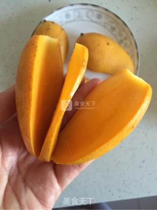 芒果酸奶的做法步骤：1
