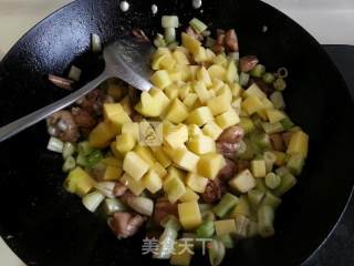 芸豆土豆炒鸡丁的做法步骤：9