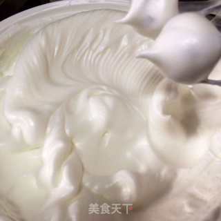 草莓奶油卷的做法步骤：5