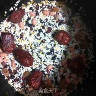 腊八粥的做法步骤：2