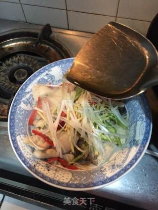 葱油淋鱼片的做法步骤：8