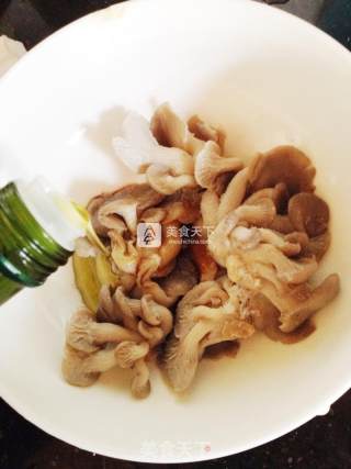 黑胡椒烤秀珍菇的做法步骤：5