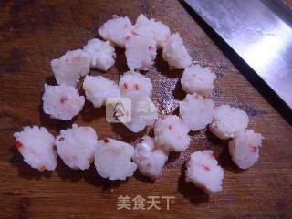 虾味球炒油菜蕻的做法步骤：2