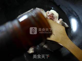 香芋煮鸡翅的做法步骤：4
