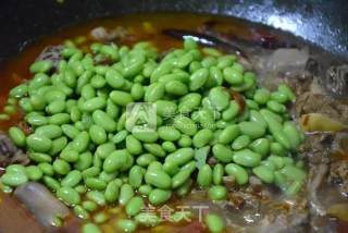 青豆烧鸭家常做法的做法步骤：4