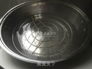 蒜蓉粉丝蒸龙虾的做法步骤：7