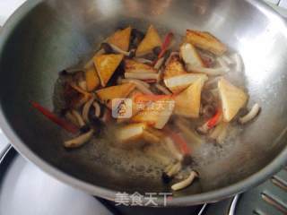 ????无盐版蘑菇烩豆腐的做法步骤：12