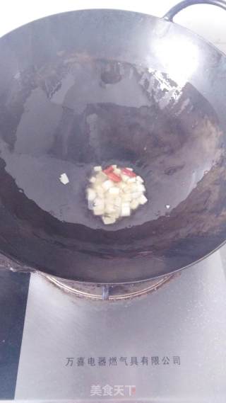 炝拌藕丝的做法步骤：3