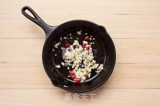 避风塘虾仁的做法步骤：6