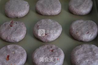牛奶黑米面蔓越莓小面包的做法步骤：8