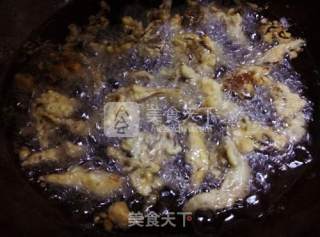 香炸平菇的做法步骤：6