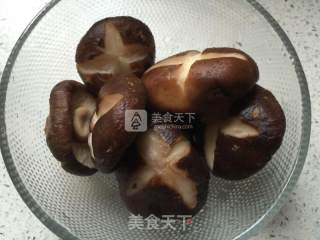 香菇竹荪老鸡汤的做法步骤：8