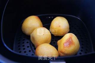 炸粘豆包的做法步骤：6