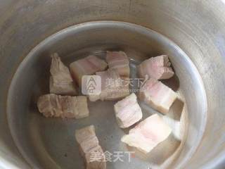 青黄豆五花肉汤的做法步骤：4
