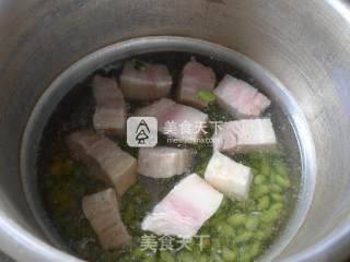 青黄豆五花肉汤的做法步骤：7