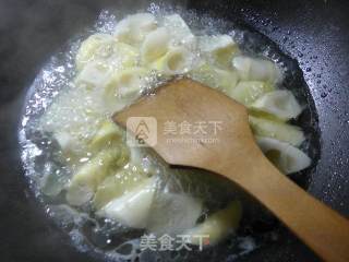 黄花菜千张结烧雷笋的做法步骤：5