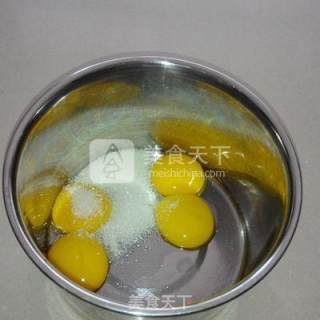 紫菜蛋糕卷的做法步骤：1