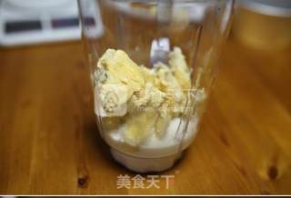 榴莲蛋糕（榴莲慕斯）制作方法的做法步骤：3