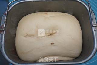 云尼拿冰激凌吐司的做法步骤：3