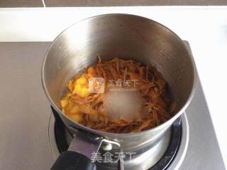 酸甜可口橙香鸭肉的做法步骤：4