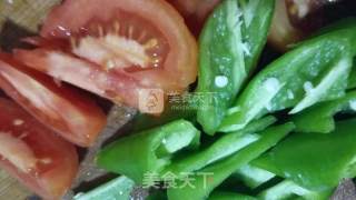 西红柿鸡蛋辣子的做法步骤：3
