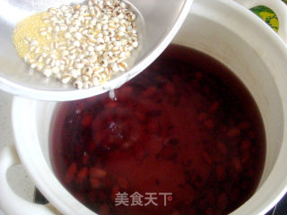 黑米养生粥的做法步骤：3