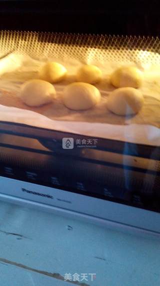 牛奶小面包的做法步骤：13