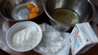 山楂酱夹心蛋糕的做法步骤：1