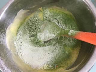 抹茶草莓卷的做法步骤：6